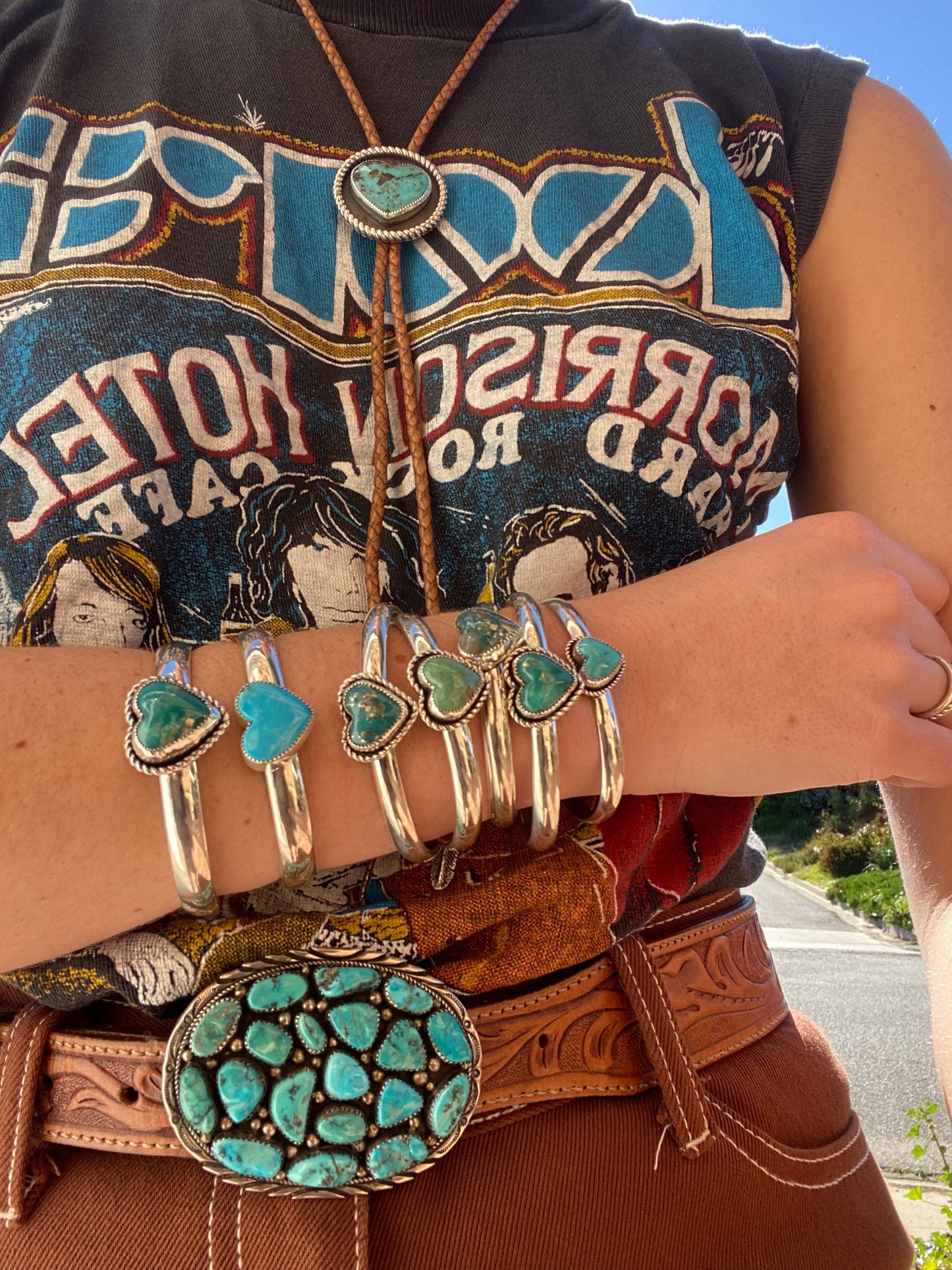 2g Heart Cuffs