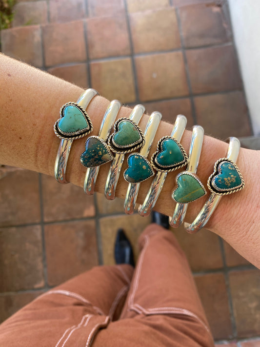 2g Heart Cuffs