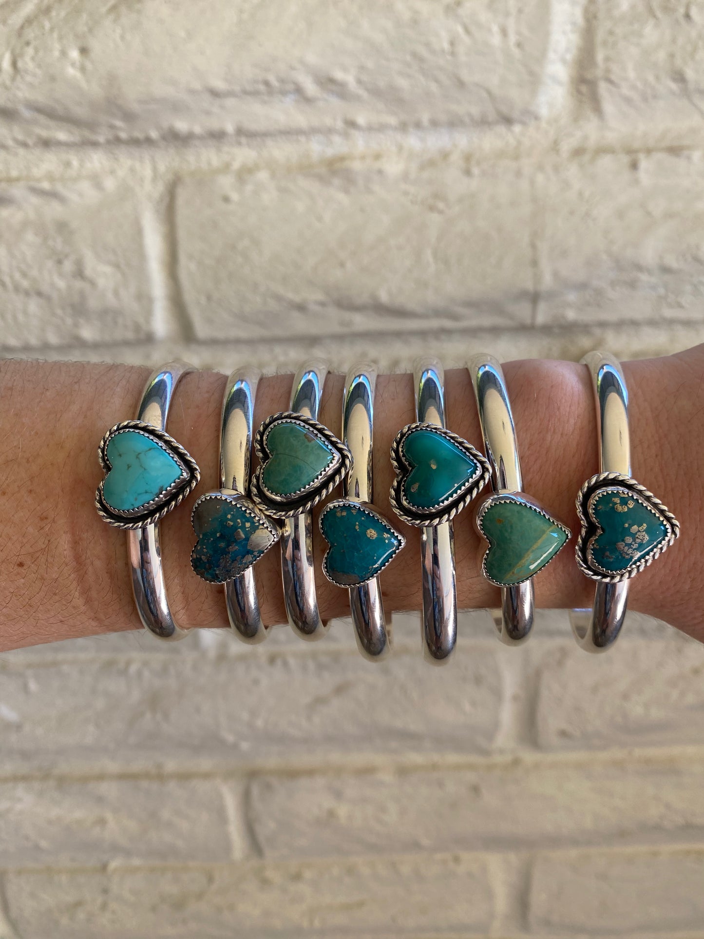 2g Heart Cuffs