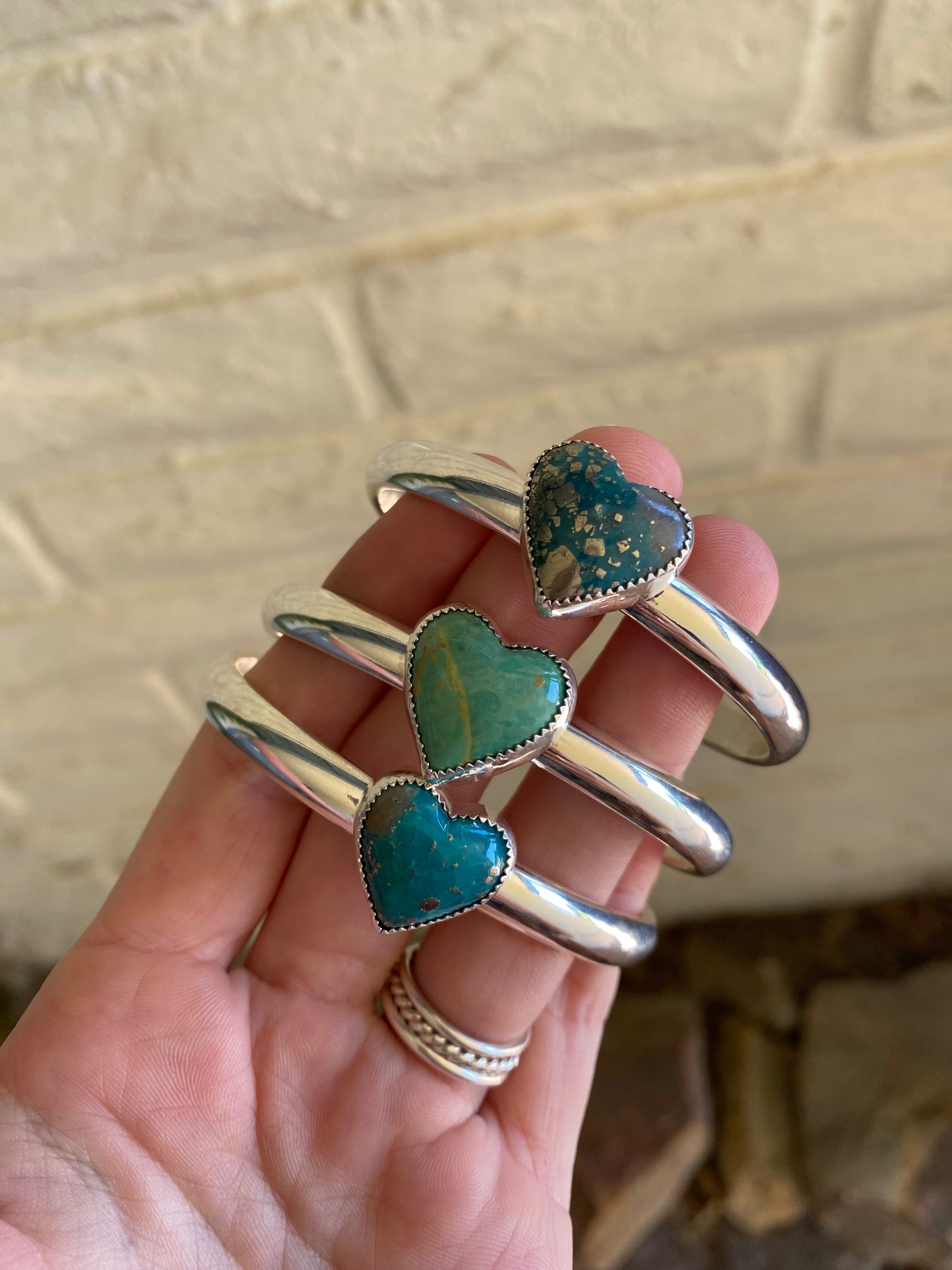 2g Heart Cuffs